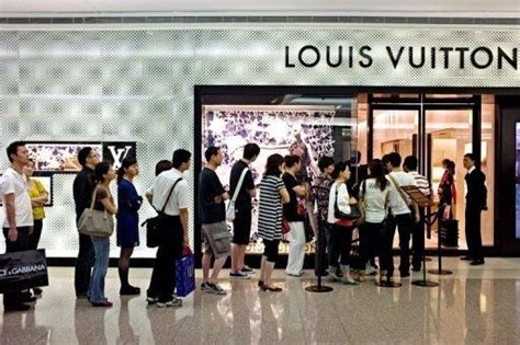 cellulare louis vuitton cinese|Louis Vuitton location in china.